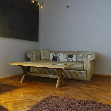 Mieszkanie Przy Dworcu Główna *