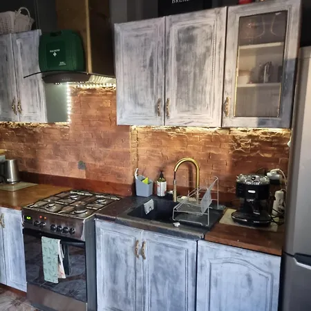 Apartment Mieszkanie Przy Dworcu Glowna *