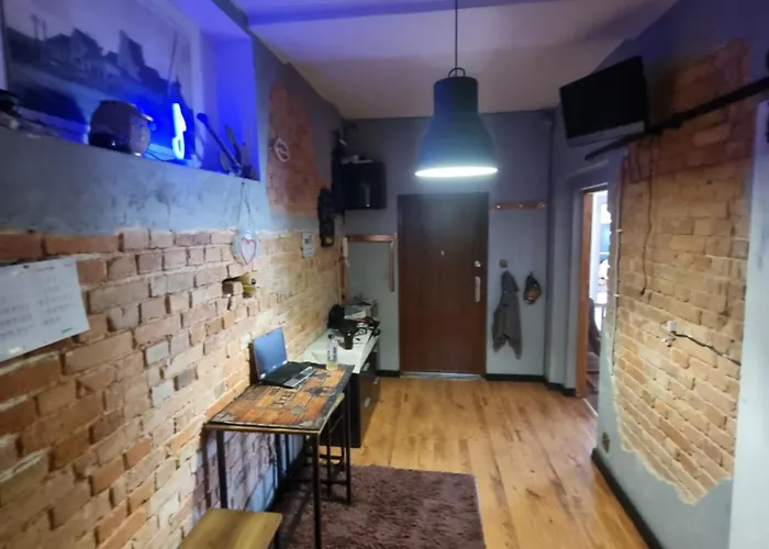 Mieszkanie Przy Dworcu Glowna Apartment *